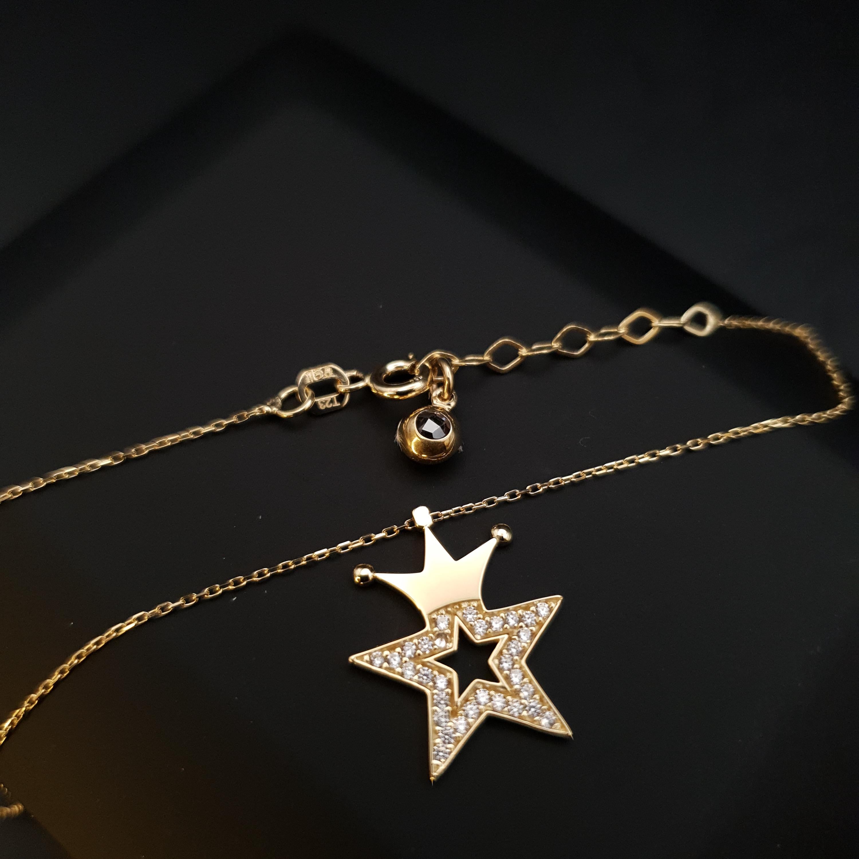 18K Gold Diamond Star Crown Necklace: King Star Pendant