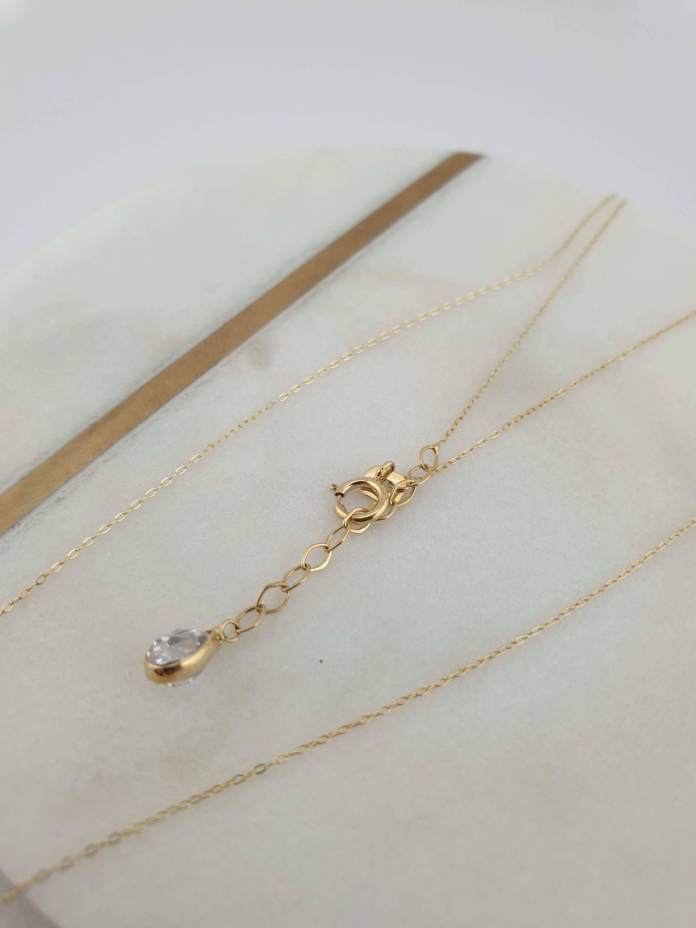 14K Gold Tiny Flower Pendant Necklace: Dainty Charm