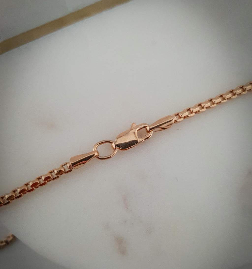 14K Gold Rose Box Chain, Necklace, 24 inch length and 2.6mm thickness,