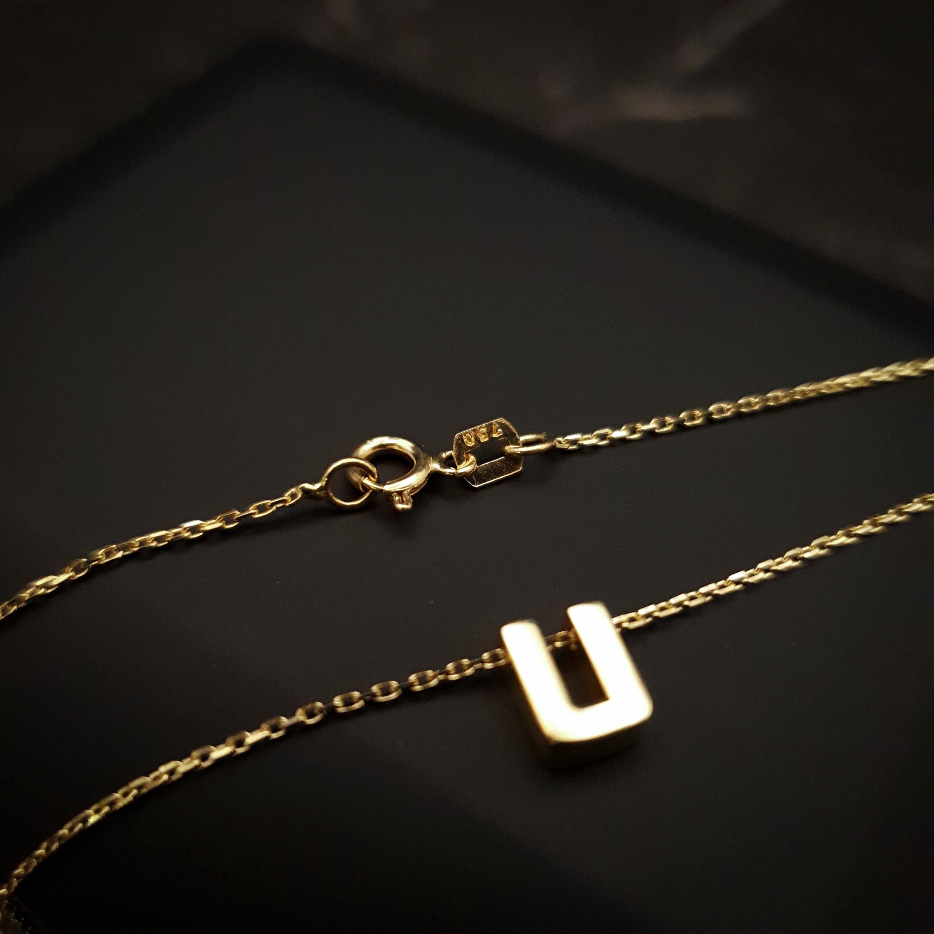 18K Real Gold U Letter Necklace - Minimalist Initial Pendant
