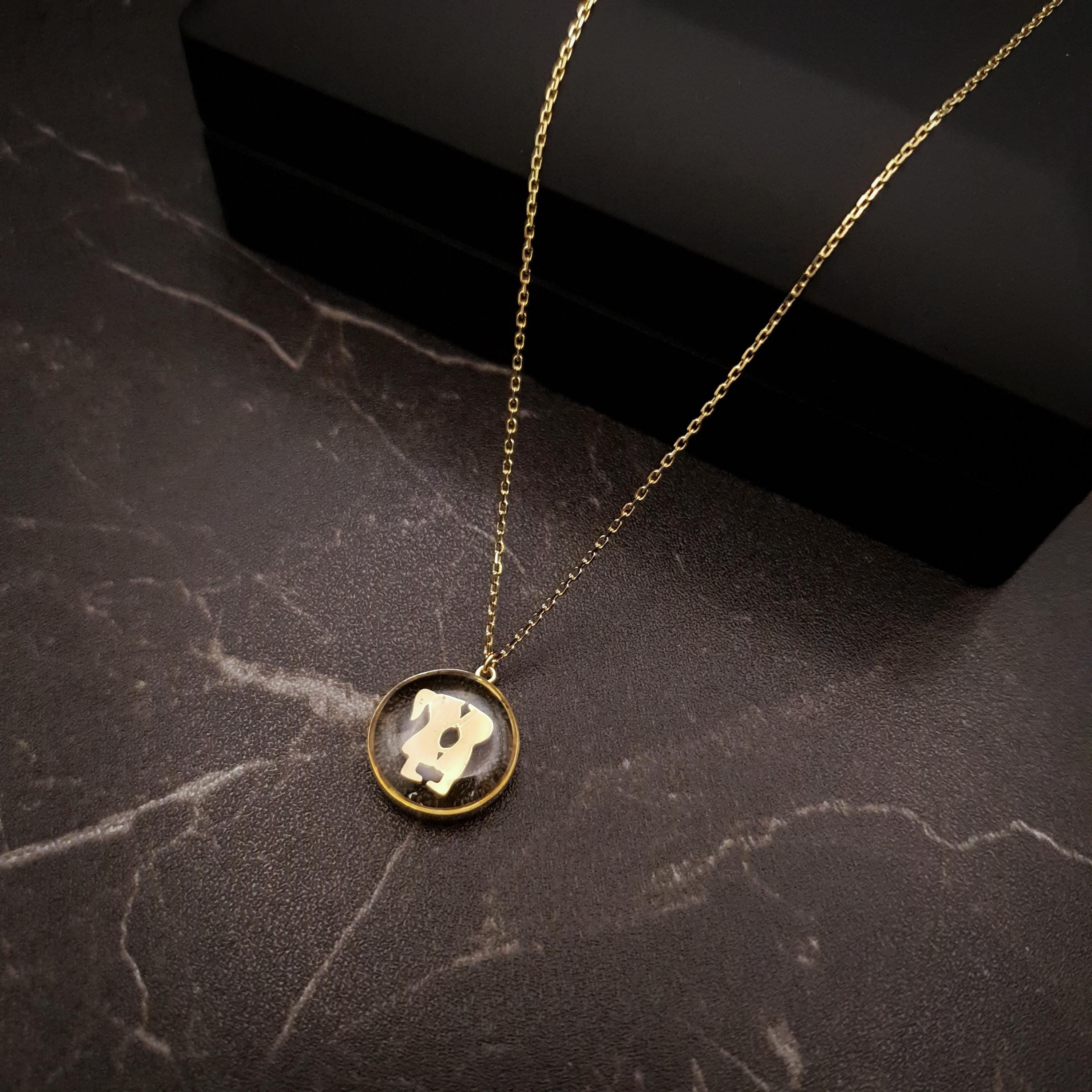18K Gold Kiss Pendant Necklace: Love Story Gift