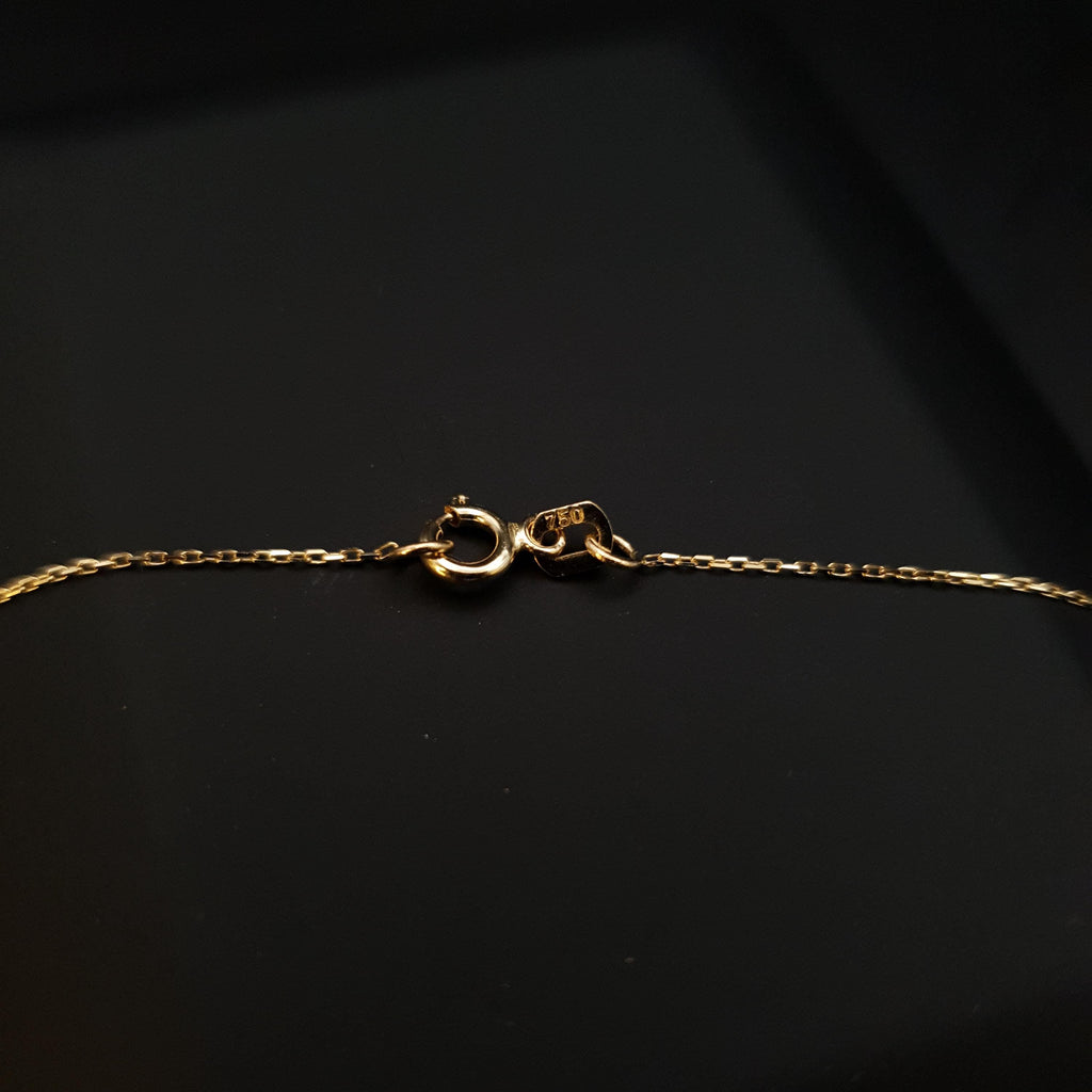 18K Gold Snowflake Pendant Necklace: Delicate Charm, 18 inch
