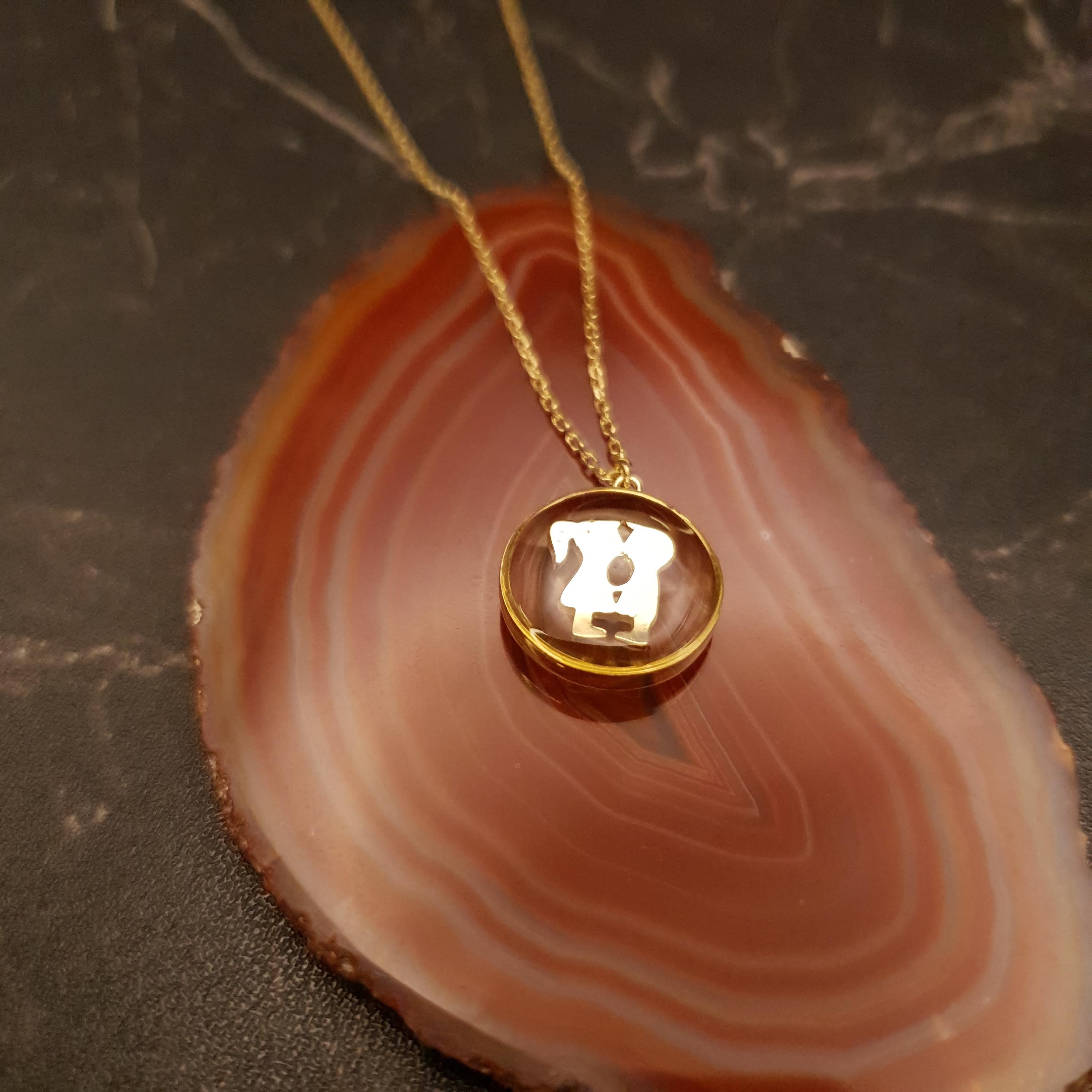18K Gold Kiss Pendant Necklace: Love Story Gift