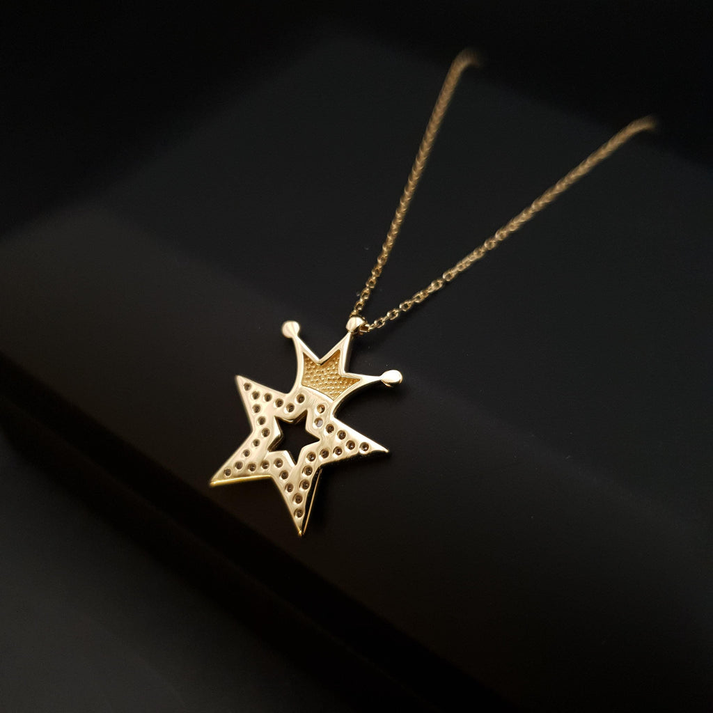 18K Gold Diamond Star Crown Necklace: King Star Pendant