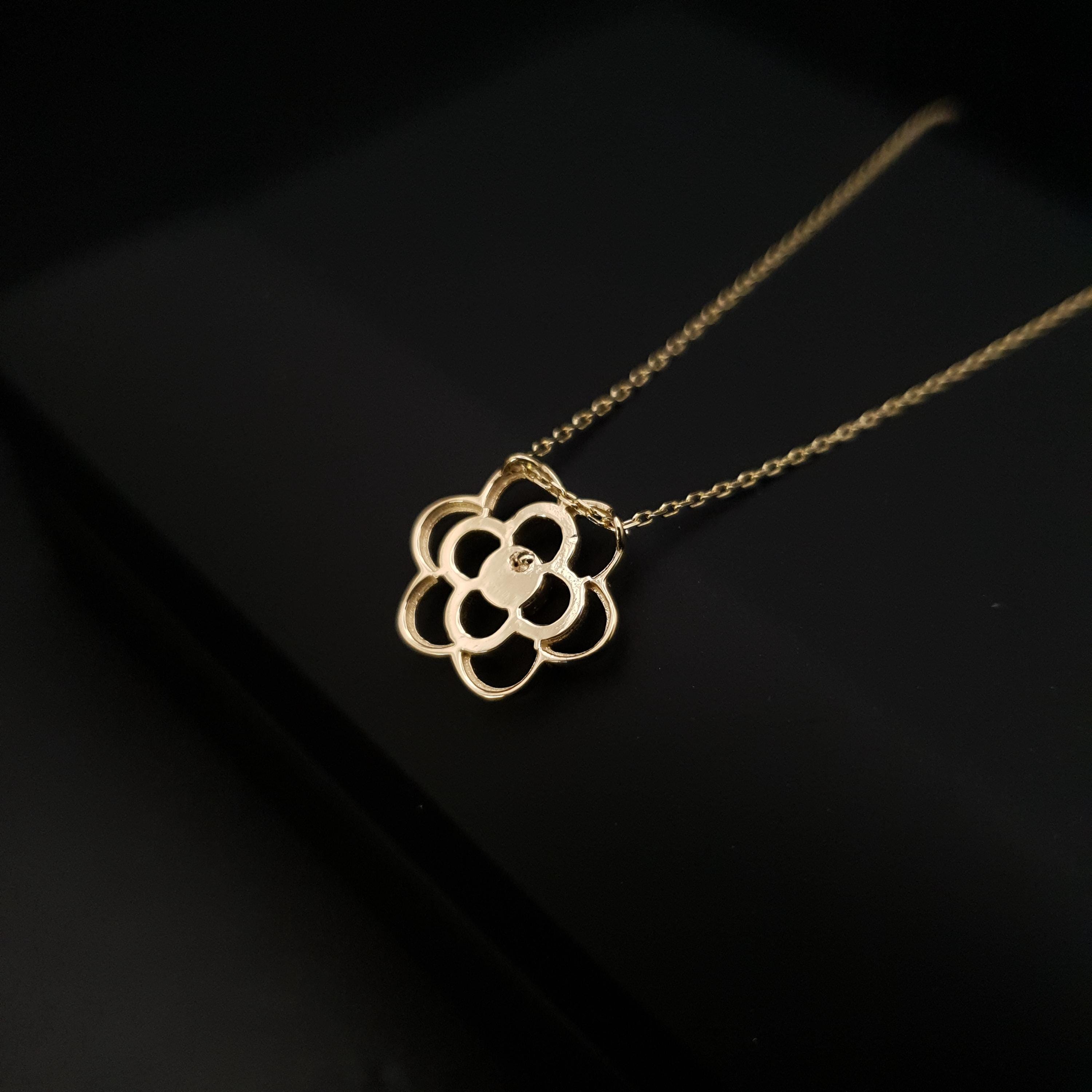 14K Gold Rose Flower Necklace: Floral Pendant, Delicate Jewelry