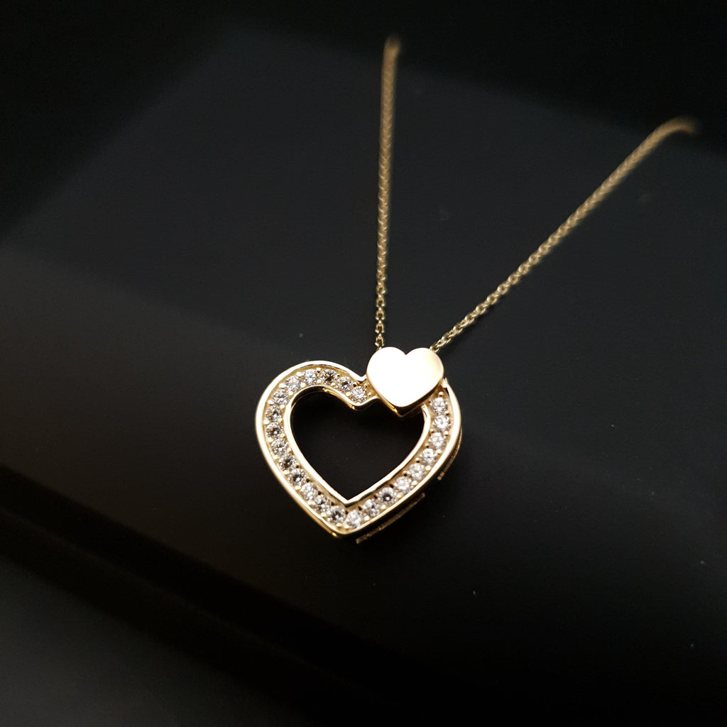 14K Gold Diamond Heart Necklace: Delicate Charm Pendant