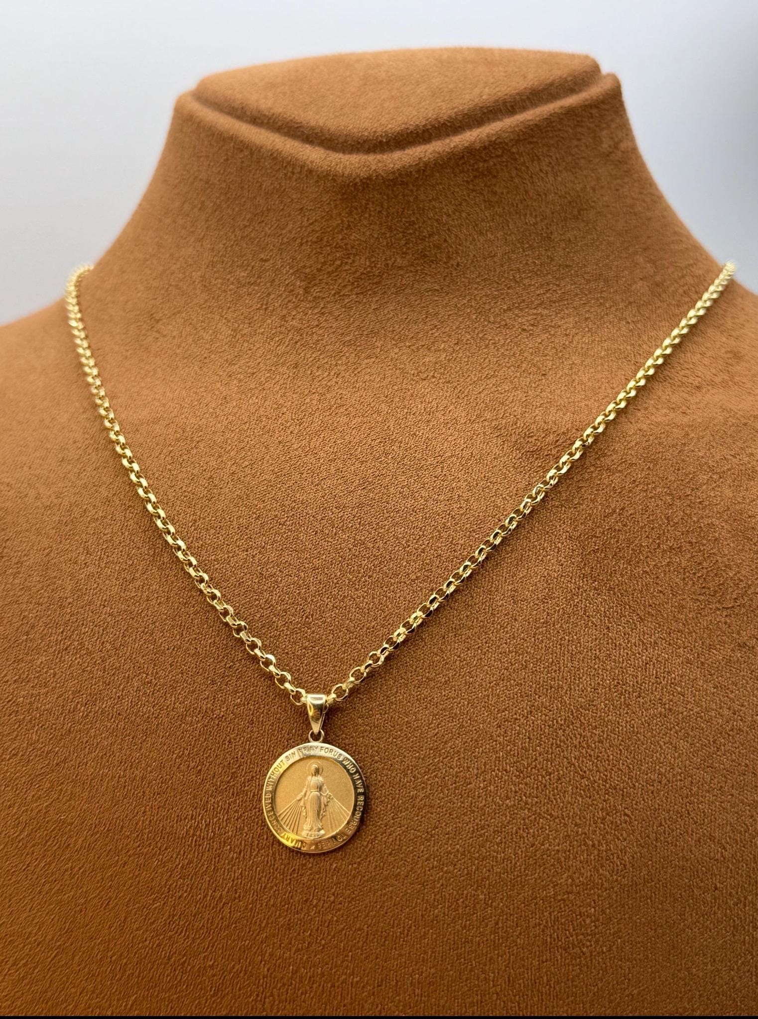 14K Gold Miraculous Medal Necklace, Virgin Mary Pendant, Minimalist Religious Jewelry, Catholic Gift.