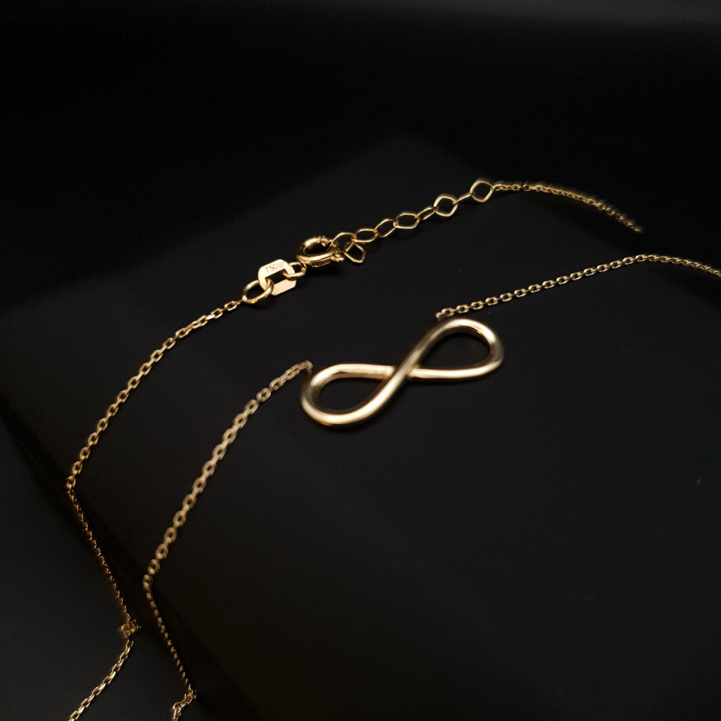 18K Solid Gold Infinity Necklace: Modern Eternity Pendant
