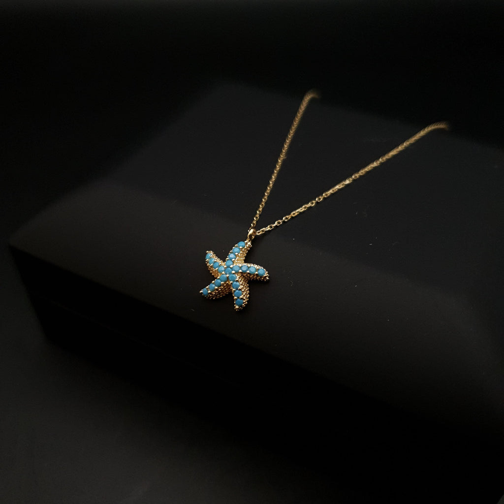 18K Gold Starfish Necklace: Turquoise Beach Design