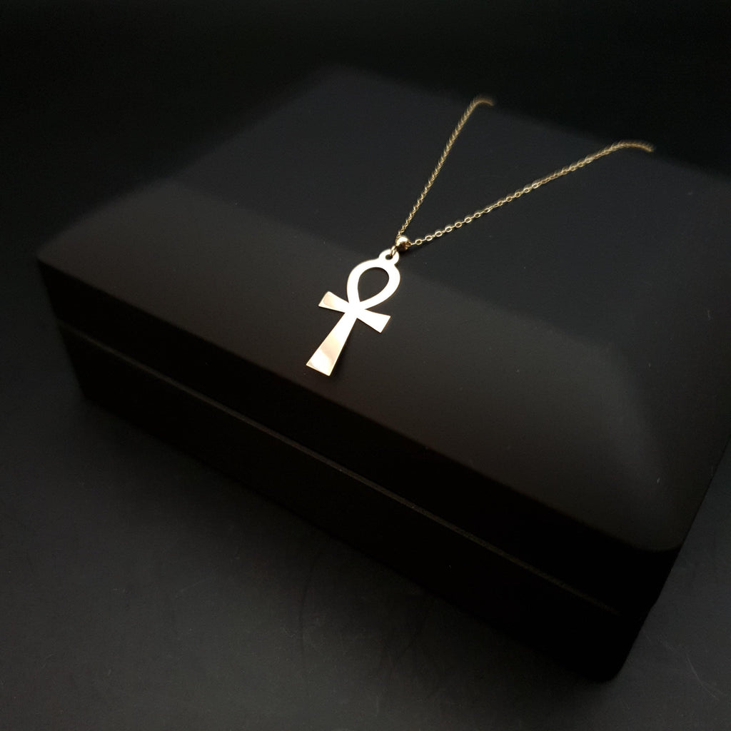 14K Gold Ankh Cross Pendant Necklace