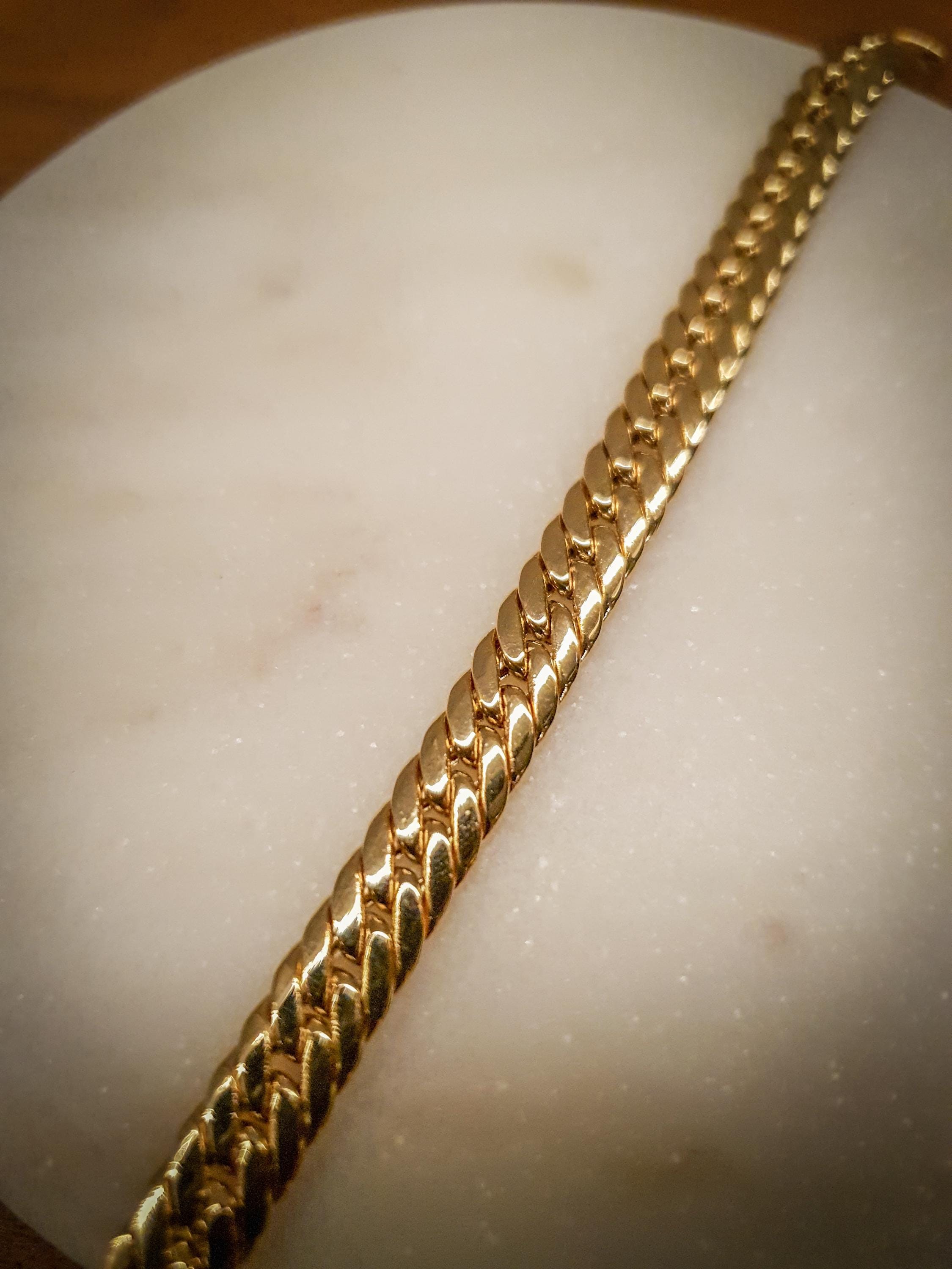 18K Gold Curb Chain Bracelet, 8 inch length and 4mm thickness,