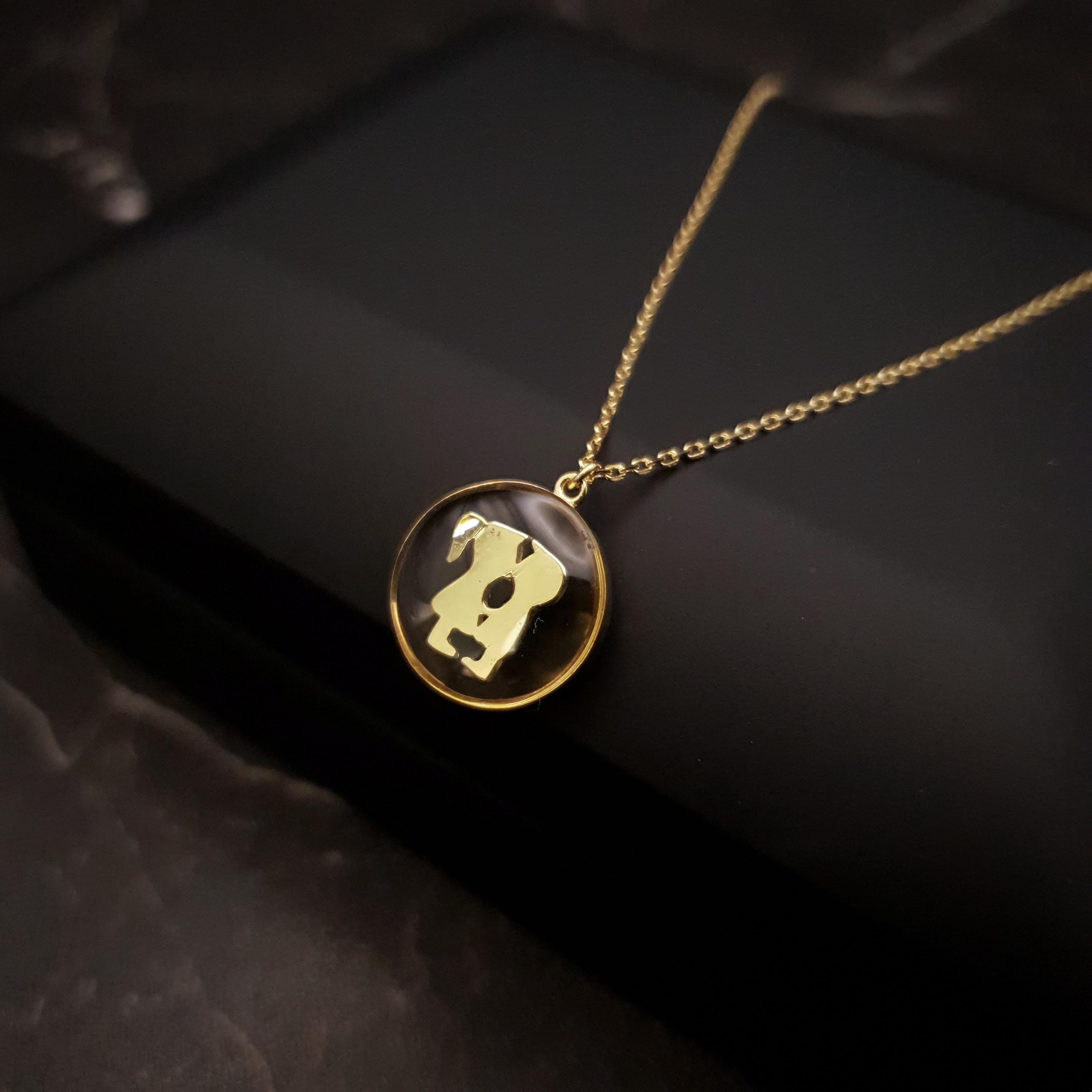 18K Gold Kiss Pendant Necklace: Love Story Gift