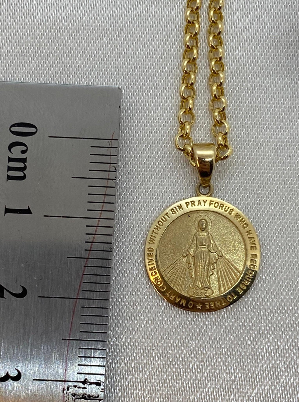 14K Gold Miraculous Medal Necklace, Virgin Mary Pendant, Minimalist Religious Jewelry, Catholic Gift.
