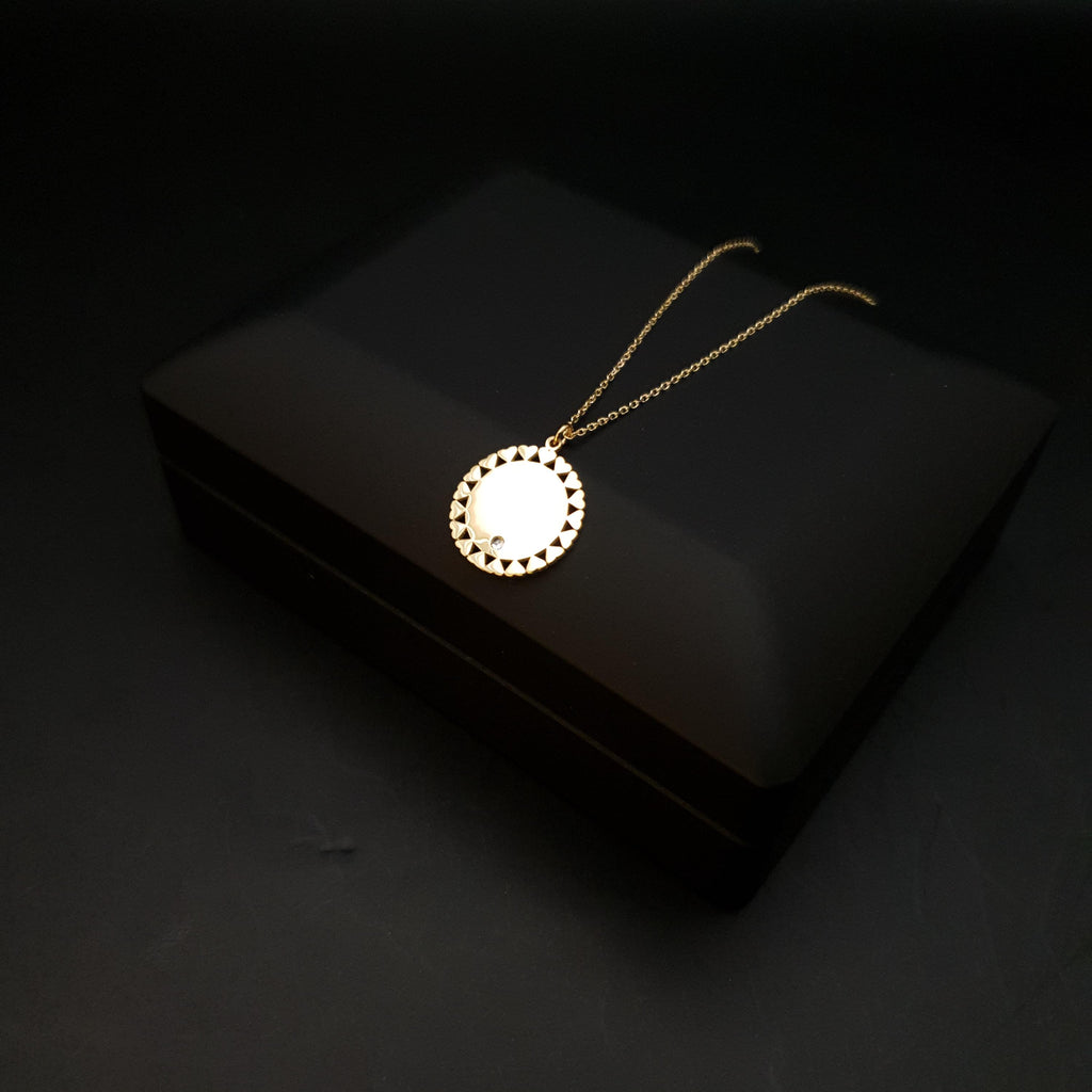 18K Gold Circle Pendant Necklace: Love Circle, 18 inch