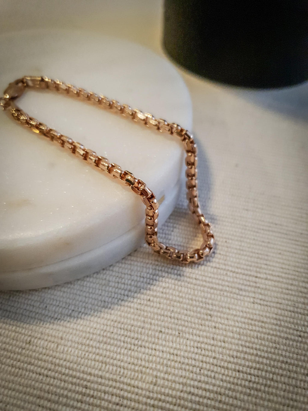 14K Gold Rose Bracelet, 8 inch length and 4mm thickness,