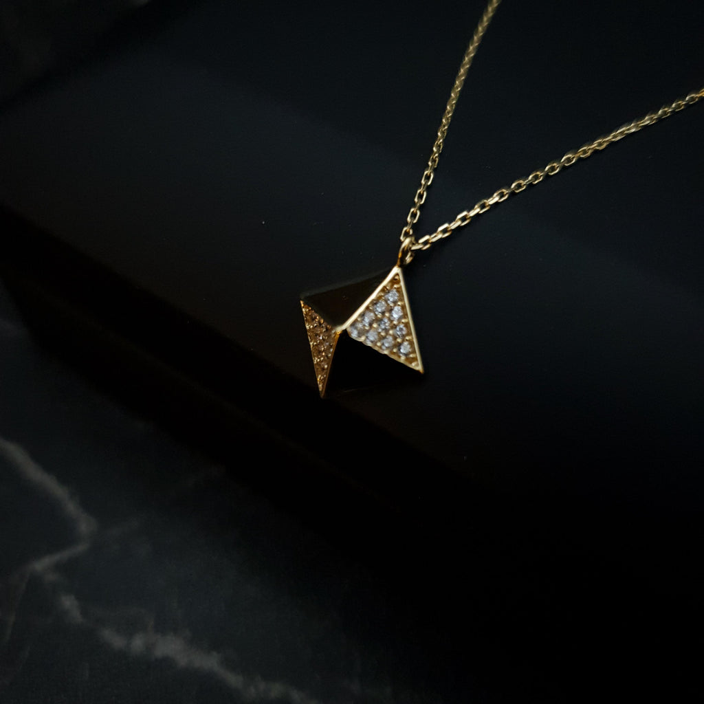 18K Gold Pyramid Necklace: Geometric Pendant, Modern Jewelry