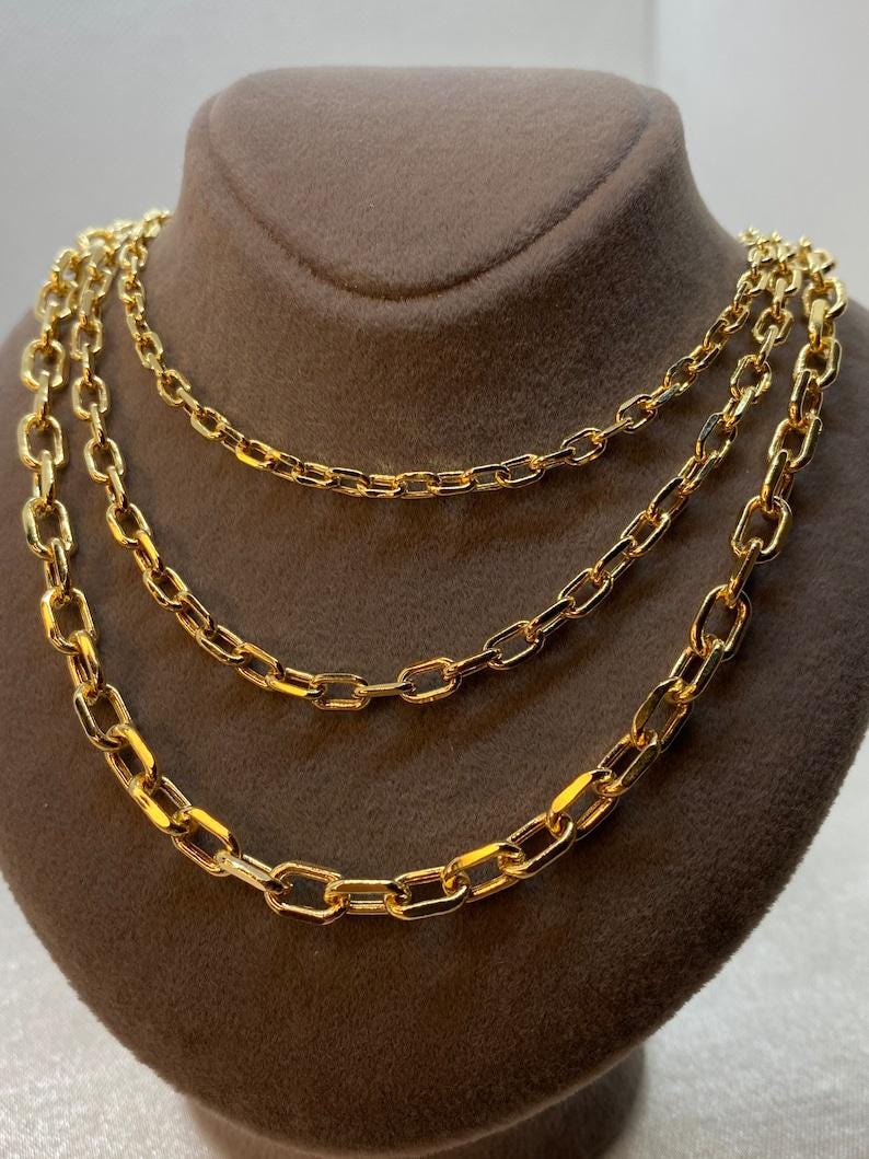 14k Gold Cable Chain Necklace: Layering, Trending Jewelry, Lobster Clasp