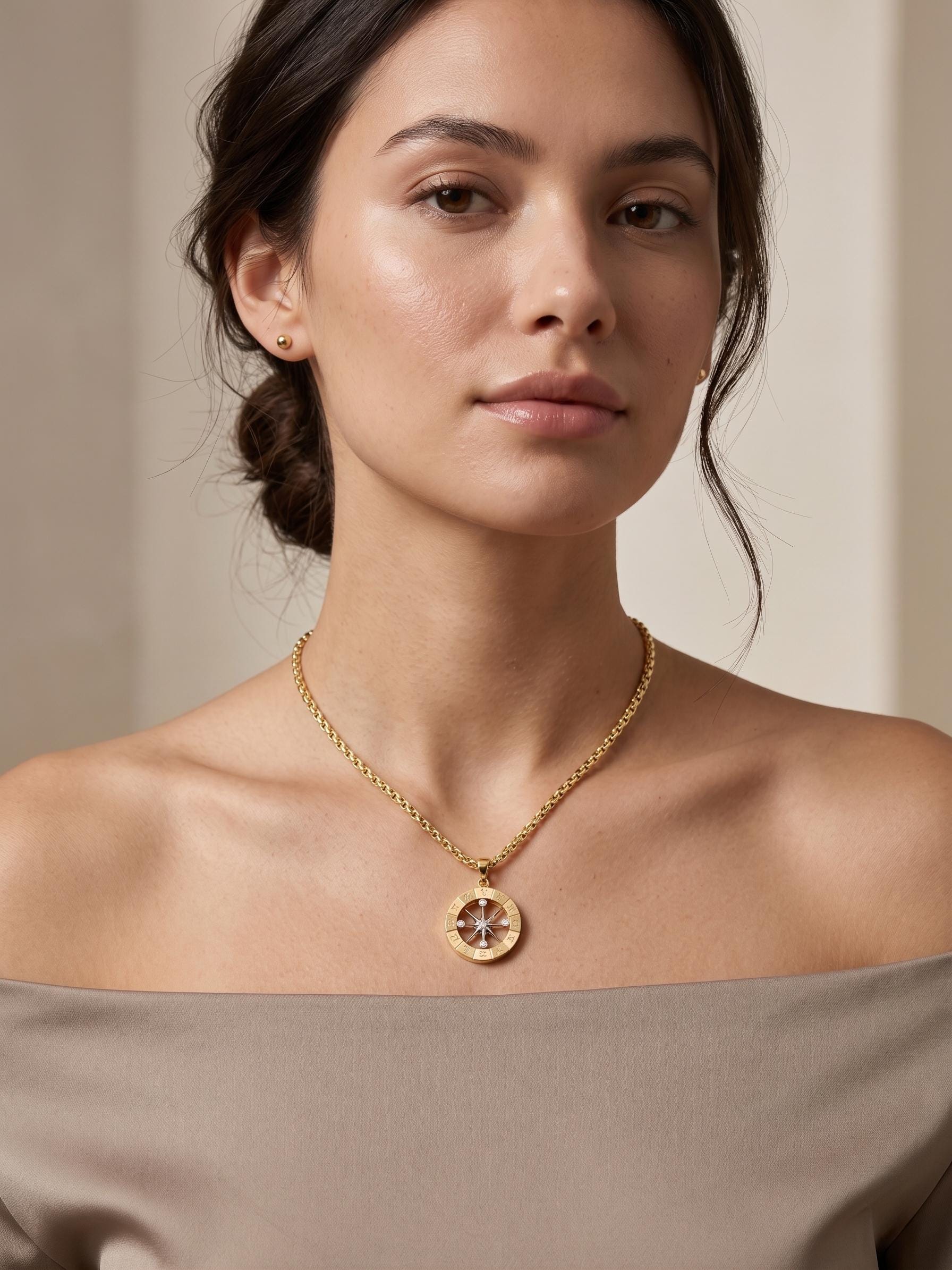 14K Gold Compass Pendant Necklace: Byzantine Chain,